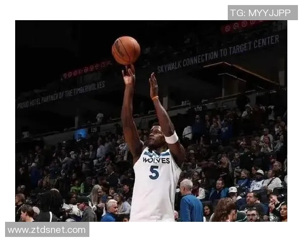 森林狼先发控卫表现失常,直接导致球队惜败菲尼克斯太阳